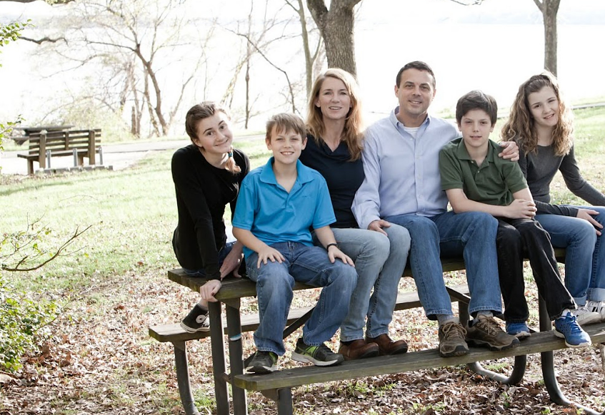 Shelly Arnoldi with her family